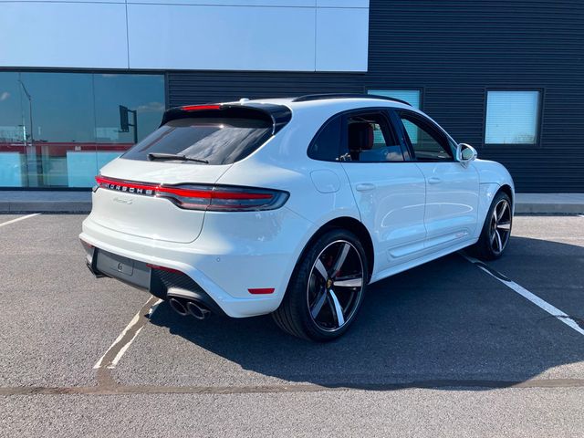 2025 Porsche Macan S AWD - 22915224 - 34