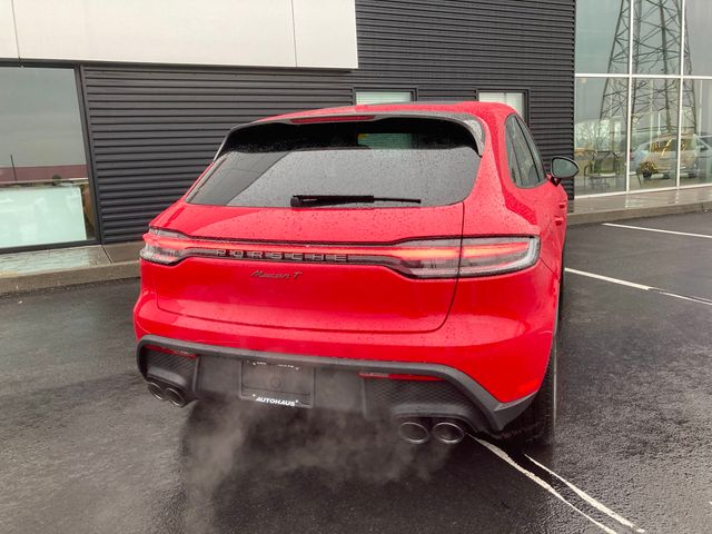 2025 Porsche Macan T AWD - 22694682 - 11