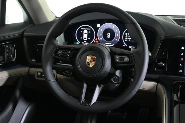 2025 Porsche Panamera 4 AWD - 22780300 - 9