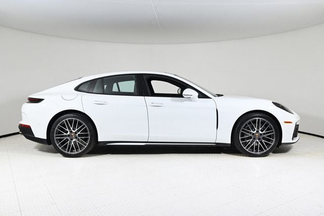 2025 Porsche Panamera 4 AWD - 22780738 - 5