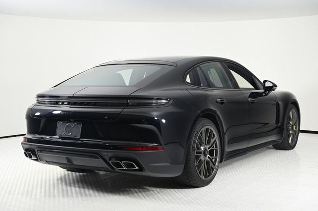 2025 Porsche Panamera Turbo S E-Hybrid AWD - 22762437 - 4