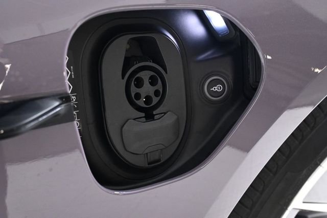 2025 Porsche Taycan 4 AWD - 22944980 - 25