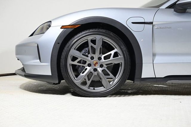2025 Porsche Taycan 4 Cross Turismo AWD - 22944974 - 28