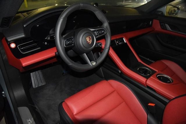 2025 Porsche Taycan 4 Cross Turismo AWD - 22944974 - 3