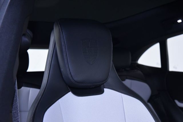 2025 Porsche Taycan 4S Cross Turismo AWD - 22944978 - 19