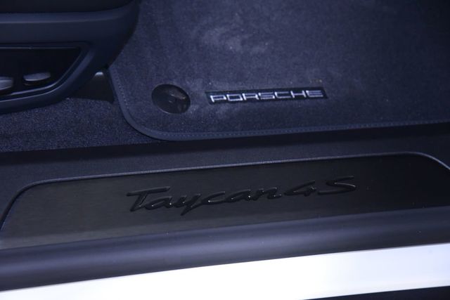 2025 Porsche Taycan 4S Cross Turismo AWD - 22944978 - 24