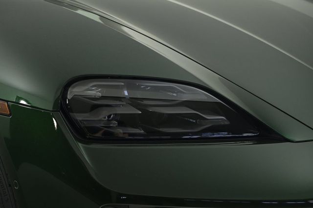 2025 Porsche Taycan RWD - 22945003 - 10