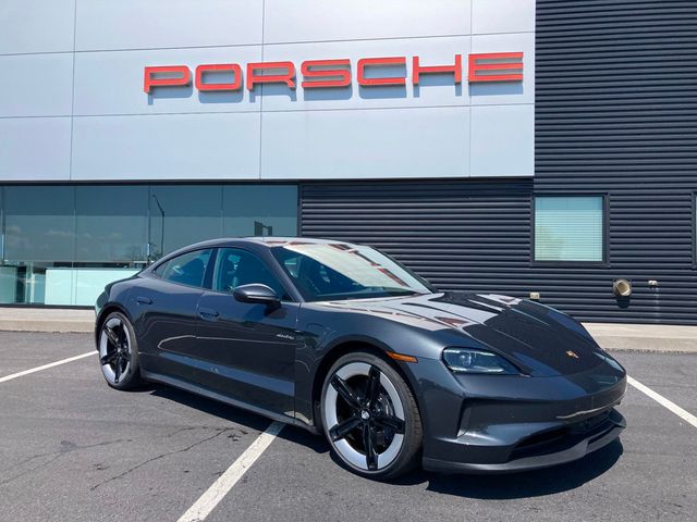 2025 Porsche Taycan RWD - 22562202 - 17