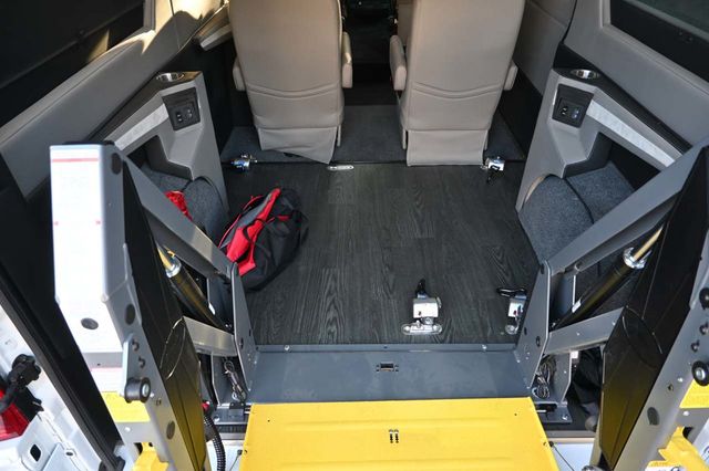2025 Ram ProMaster Cargo Van SLT 2500 High Roof 136" WB - 23043502 - 18