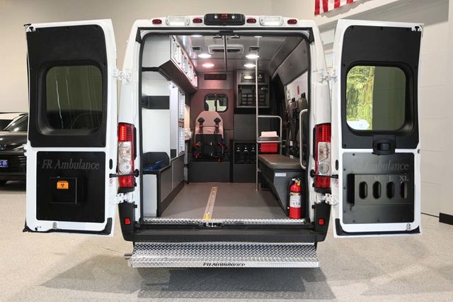 2025 Ram ProMaster Cargo Van Tradesman - 23048391 - 27
