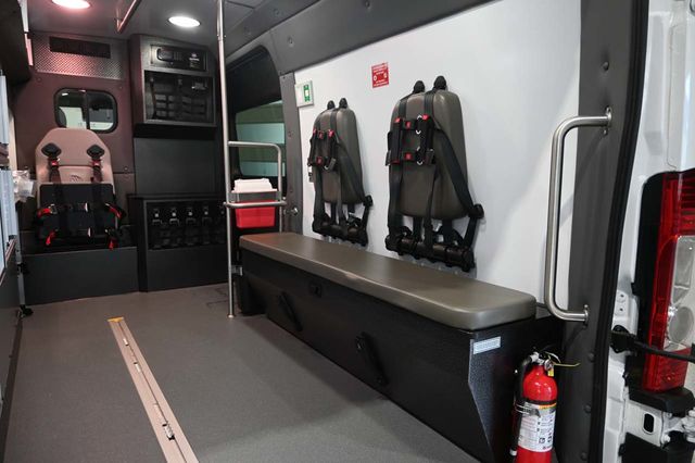 2025 Ram ProMaster Cargo Van Tradesman - 23048391 - 29