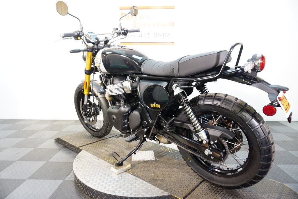 2025 ROYAL ENFIELD INT 650 BEAR SCRAMBLER-INSPIRED!! - 22670185 - 3