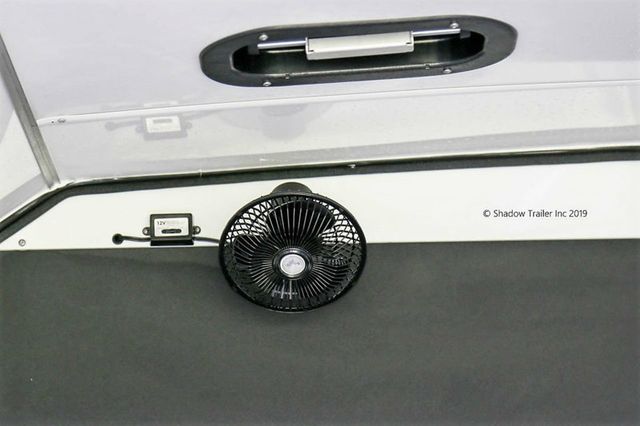 2025 Shadow 2 Horse KingPro Straight Load w/ Queen Tack  - 22797456 - 9