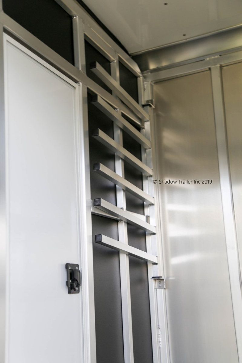 2025 Shadow 2 Horse KingPro Straight Load w/ Queen Tack  - 22797456 - 2