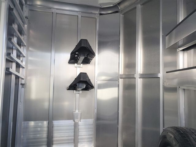 2025 Shadow 2 Horse KingPro Straight Load w/ Queen Tack  - 22797456 - 4