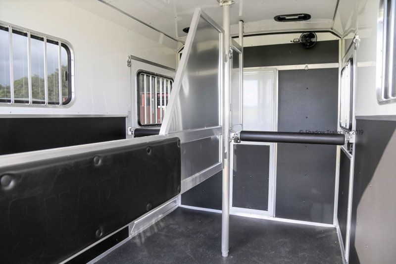 2025 Shadow 2 Horse KingPro Straight Load w/ Queen Tack  - 22797456 - 8