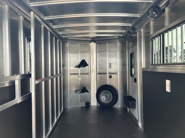 2025 Shadow 2 Horse Slant with Drop Feed Windows & Escape Door  - 22717372 - 7