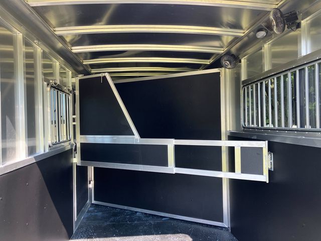 2025 Shadow 2 Horse Slant with Drop Feed Windows & Ramp  - 22557769 - 7