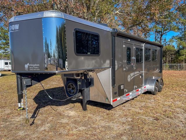 2025 Shadow 3 Horse Slant Load Weekender  - 22701156 - 0