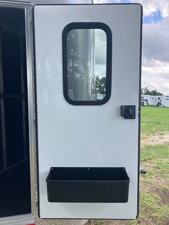 2025 Shadow 3 Horse Slant with Drop Feed Windows  - 22529028 - 4