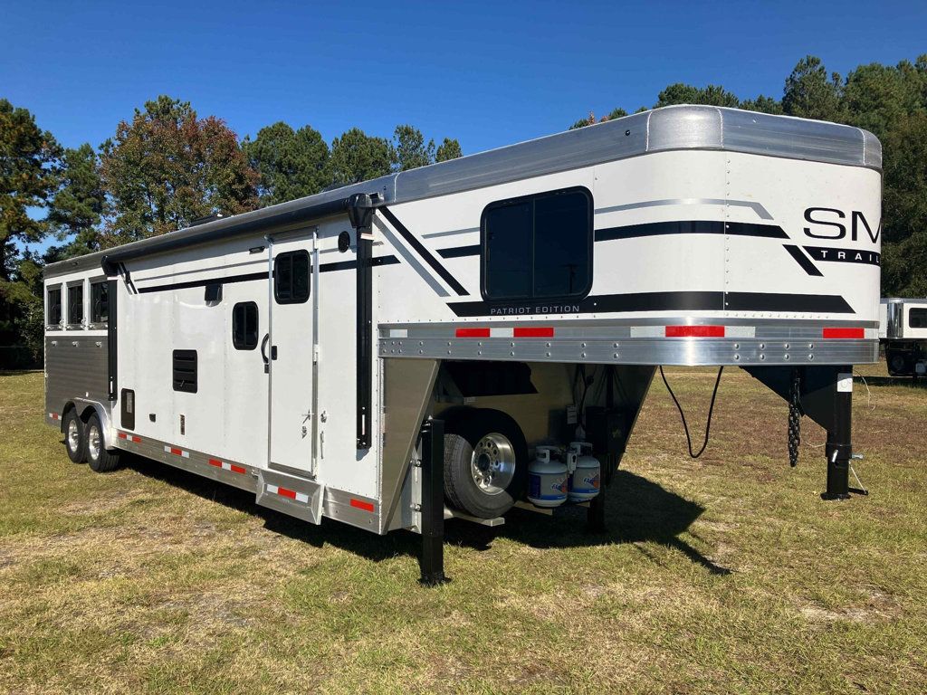 2025 SMC 3 Horse Slant 13' Living Quarters w/ Slide Patriot  - 22646418 - 0