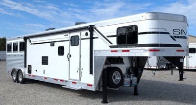 2025 SMC 3 Horse Slant 14' Living Quarters w/ Slide Patriot