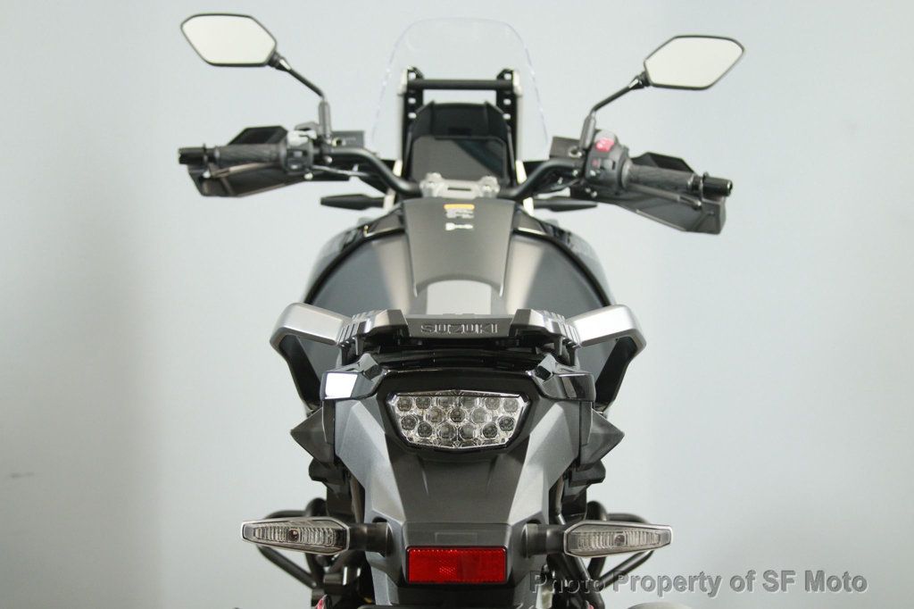 2025 Suzuki V-Strom 1050DE FACTORY DEMO - 22982491 - 26