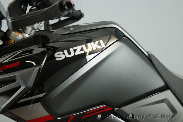 2025 Suzuki V-Strom 1050DE FACTORY DEMO - 22982491 - 35