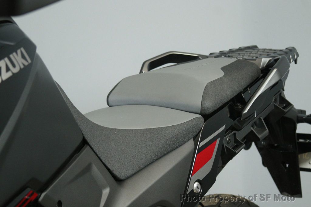 2025 Suzuki V-Strom 1050DE FACTORY DEMO - 22982491 - 38