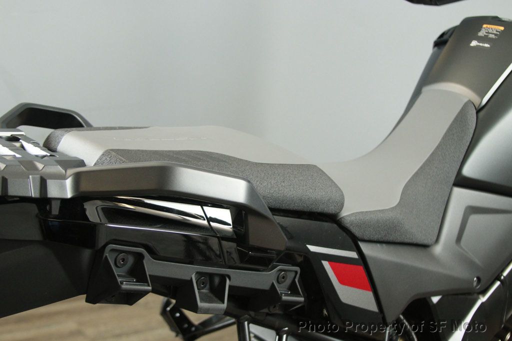 2025 Suzuki V-Strom 1050DE FACTORY DEMO - 22982491 - 42