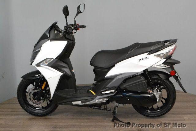 2025 SYM Jet 14 200i 89 MPG! - 23021230 - 3