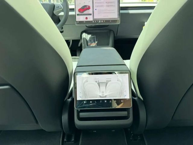 2025 Tesla Model 3 Long Range AWD - 23008559 - 14