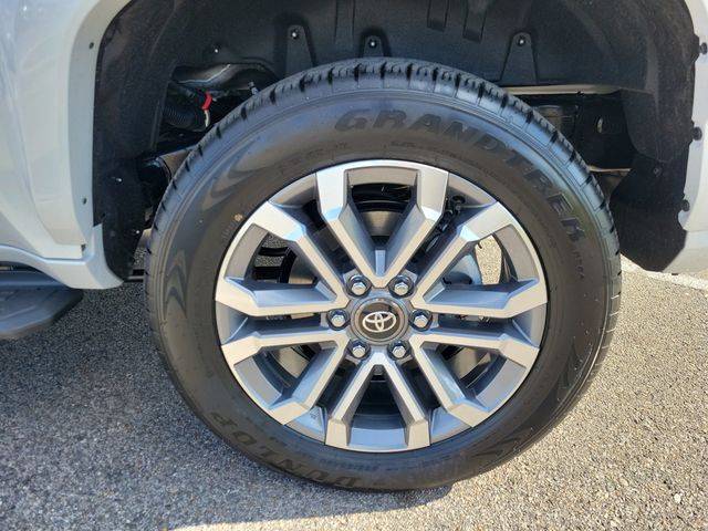 2025 Toyota 4Runner Hybrid Limited 4WD - 22938746 - 13