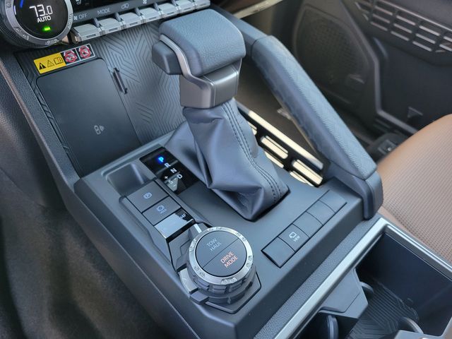 2025 Toyota 4Runner Hybrid Limited 4WD - 22939488 - 6