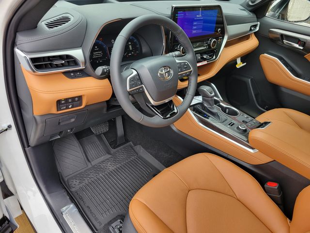 2025 Toyota Highlander Platinum AWD - 22936740 - 2