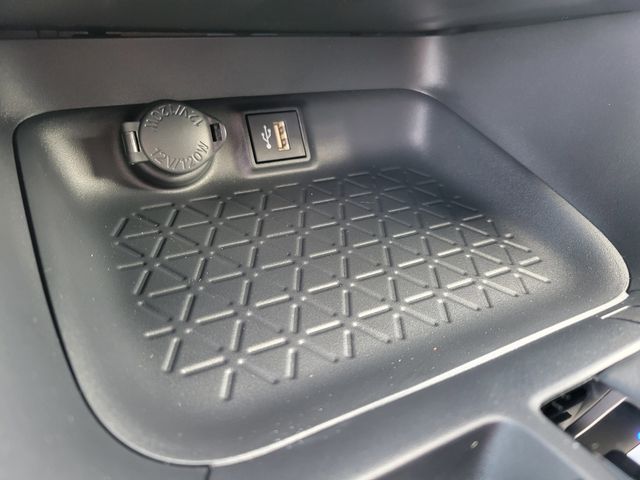 2025 Toyota RAV4 LE FWD - 22919172 - 5