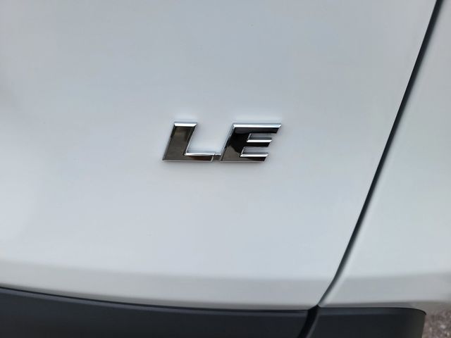 2025 Toyota RAV4 LE FWD - 22955773 - 11