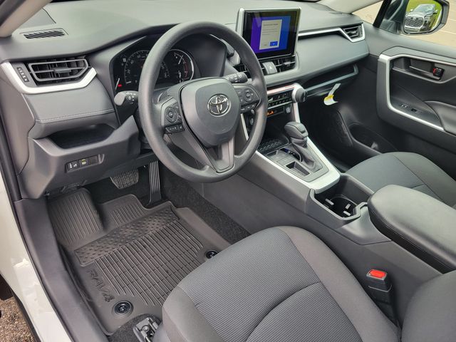 2025 Toyota RAV4 LE FWD - 22955773 - 2
