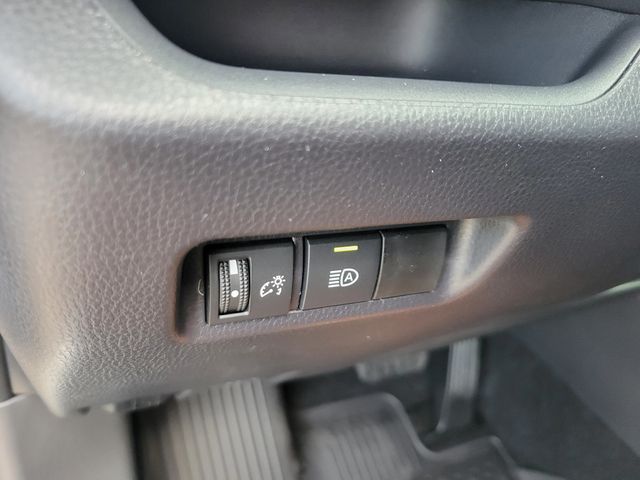 2025 Toyota RAV4 LE FWD - 22962604 - 9