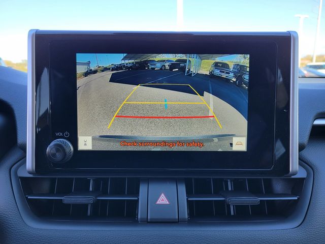 2025 Toyota RAV4 XLE FWD - 22945568 - 5