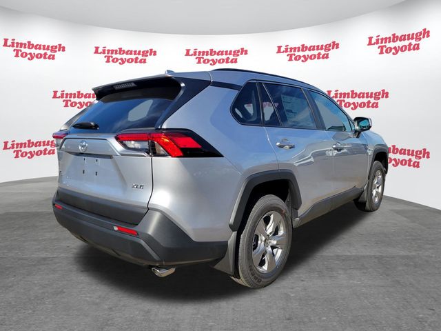 2025 Toyota RAV4 XLE FWD - 22946108 - 12