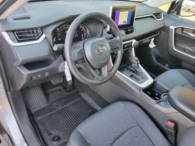2025 Toyota RAV4 XLE FWD - 22946108 - 2