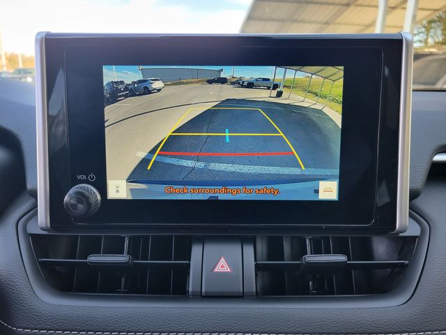 2025 Toyota RAV4 XLE FWD - 22946108 - 7