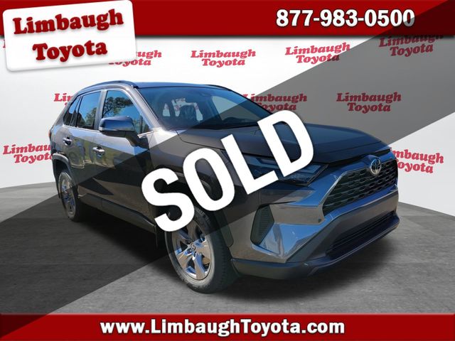 2025 Toyota RAV4 XLE FWD - 22965731 - 0