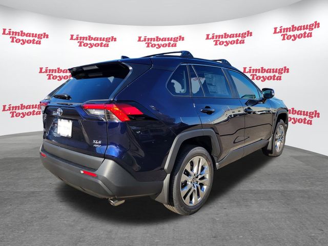 2025 Toyota RAV4 XLE Premium AWD - 22950484 - 13