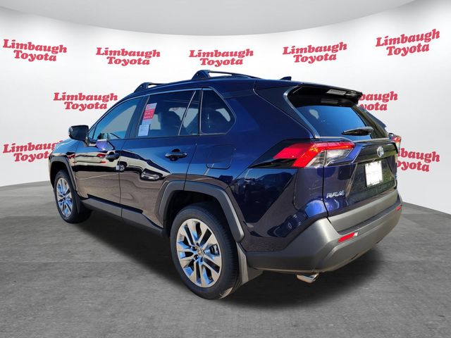 2025 Toyota RAV4 XLE Premium AWD - 22950484 - 14