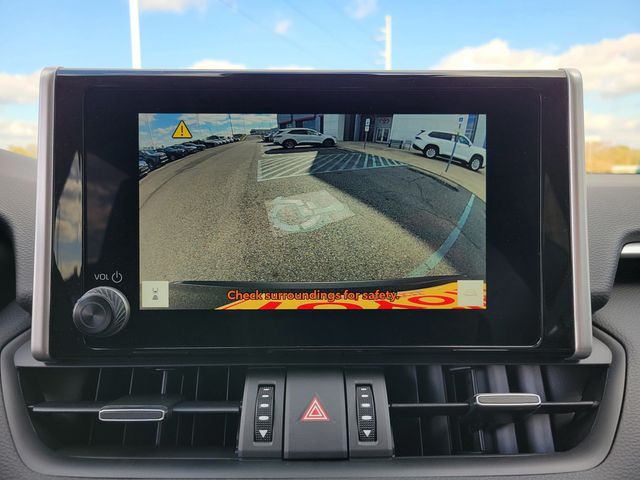 2025 Toyota RAV4 XLE Premium FWD - 22940137 - 7