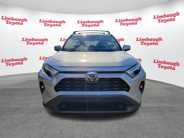 2025 Toyota RAV4 XLE Premium FWD - 22945571 - 10