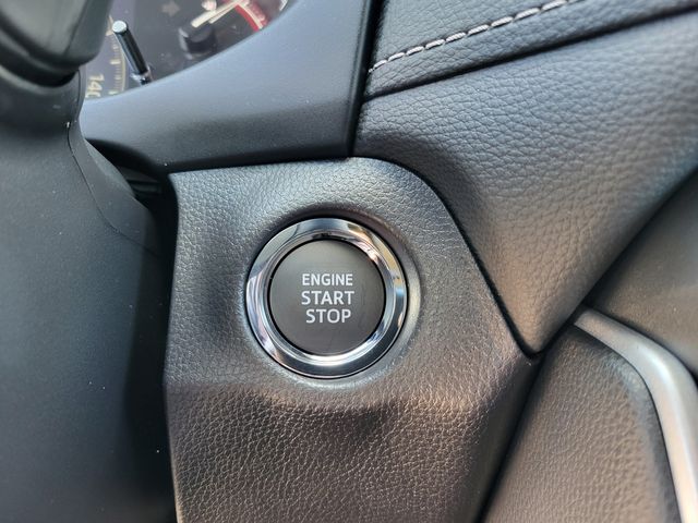 2025 Toyota RAV4 XLE Premium FWD - 22945571 - 7