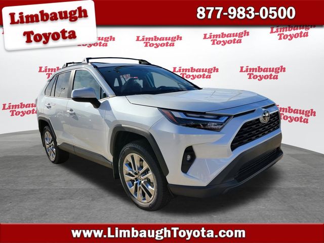 2025 Toyota RAV4 XLE Premium FWD - 22945590 - 0